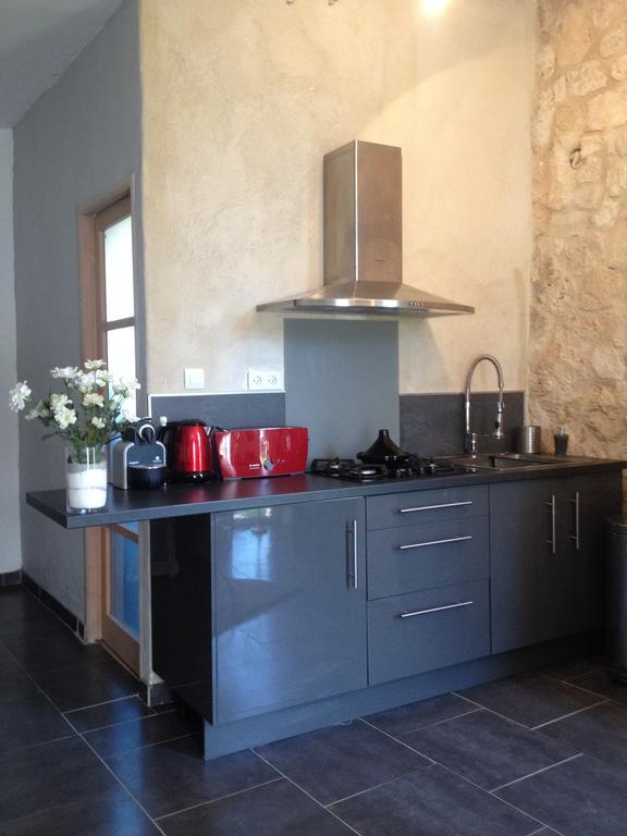 Gite Au Coeur De La Provence & Spa Saint-Cannat Bilik gambar
