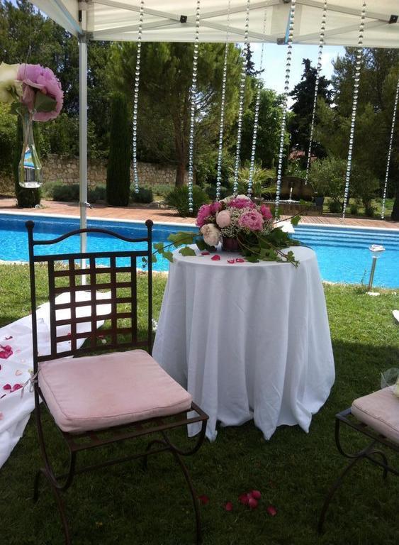 Gite Au Coeur De La Provence & Spa Saint-Cannat Bilik gambar