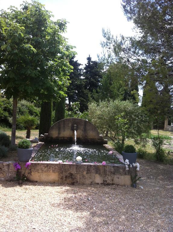 Gite Au Coeur De La Provence & Spa Saint-Cannat Bilik gambar