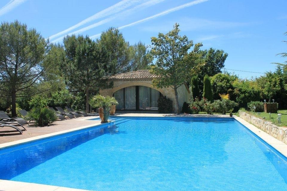 Gite Au Coeur De La Provence & Spa Saint-Cannat Bilik gambar